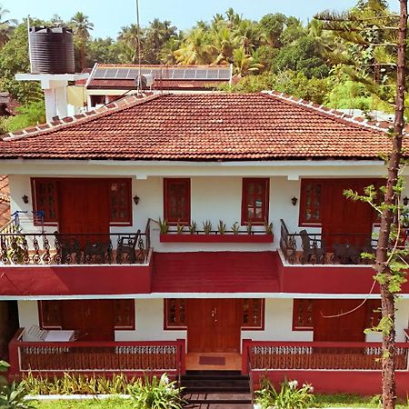 Villa Barbosa, 2 Bhk Villa & Luxury Rooms Near Colva, Sernabatim, Benaulim Beach エクステリア 写真