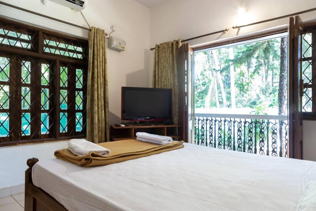 Villa Barbosa, 2 Bhk Villa & Luxury Rooms Near Colva, Sernabatim, Benaulim Beach エクステリア 写真