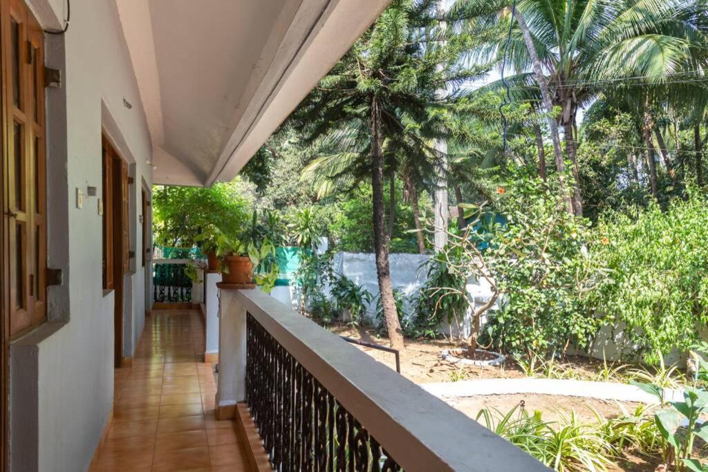 Villa Barbosa, 2 Bhk Villa & Luxury Rooms Near Colva, Sernabatim, Benaulim Beach エクステリア 写真