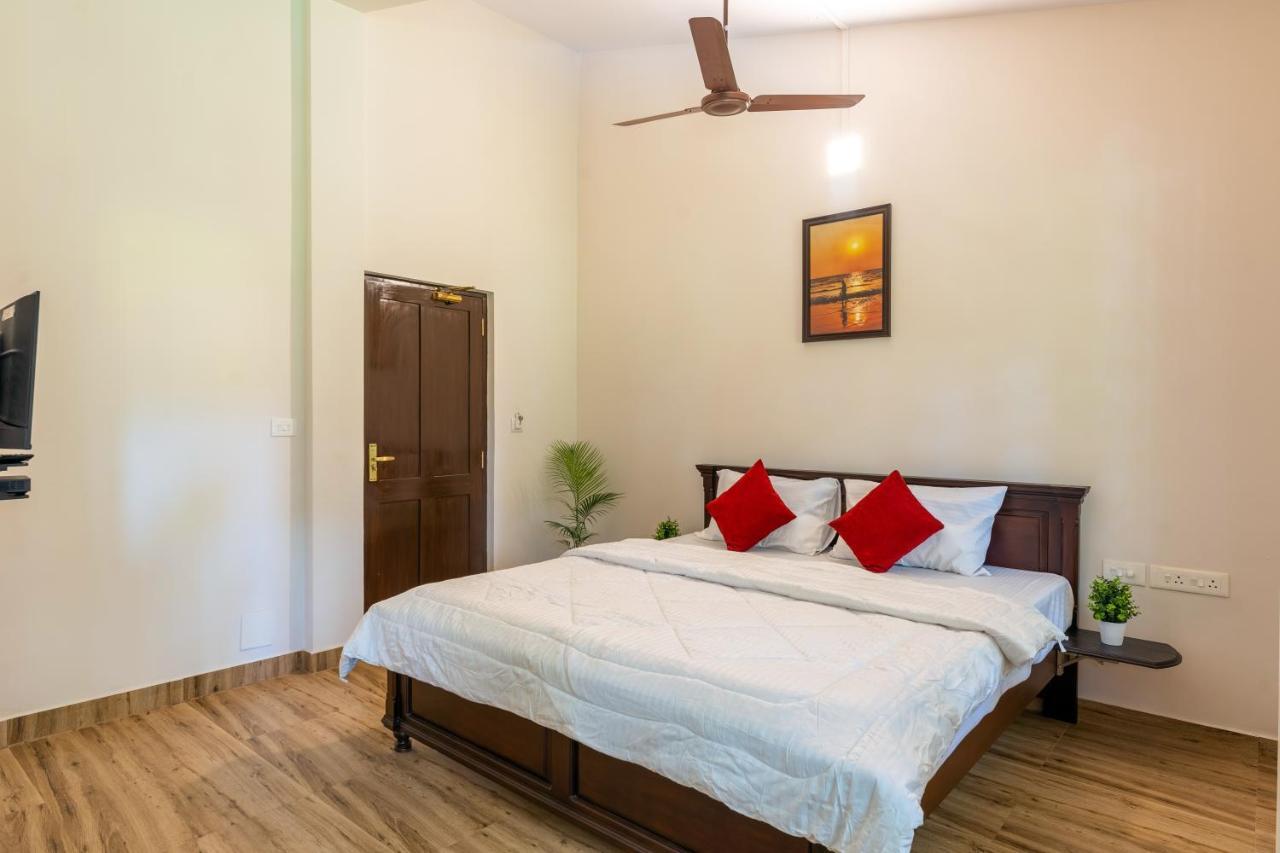 Villa Barbosa, 2 Bhk Villa & Luxury Rooms Near Colva, Sernabatim, Benaulim Beach エクステリア 写真